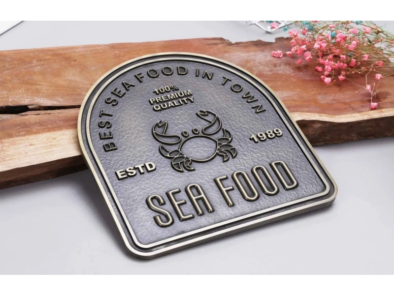 铜/不锈钢浮雕，每件皆是独一无二的艺术品