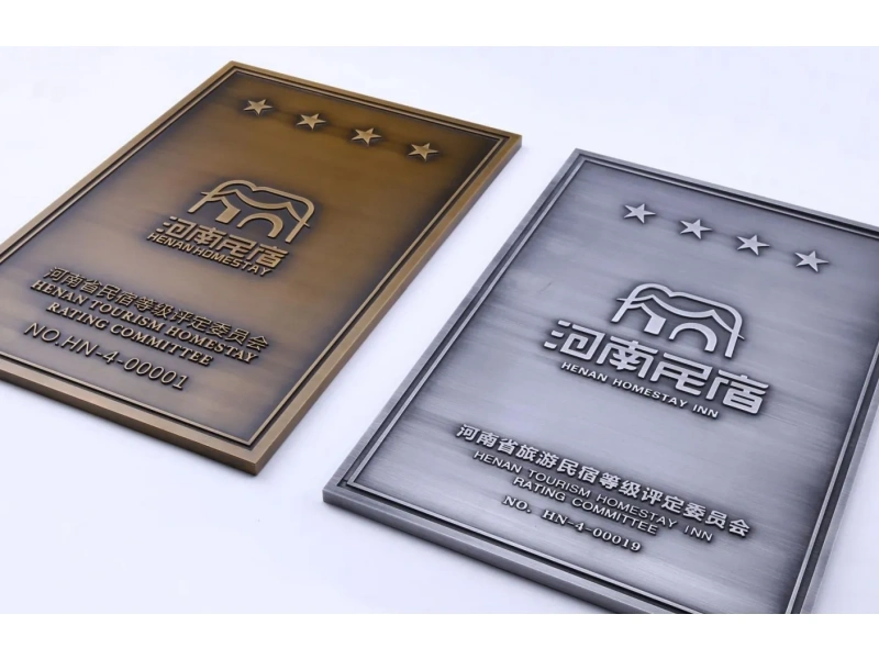 铜/不锈钢浮雕，每件皆是独一无二的艺术品