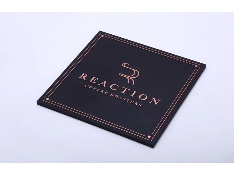 铜/不锈钢浮雕，每件皆是独一无二的艺术品