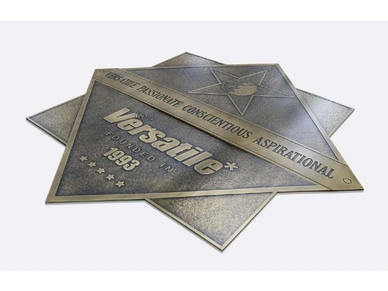 铜/不锈钢浮雕，每件皆是独一无二的艺术品