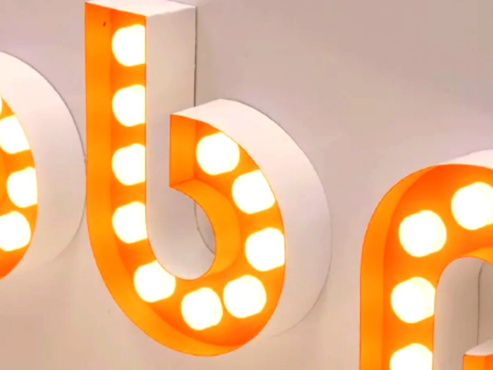 立体鼓面，光效饱满，打造Q萌视觉吸引力